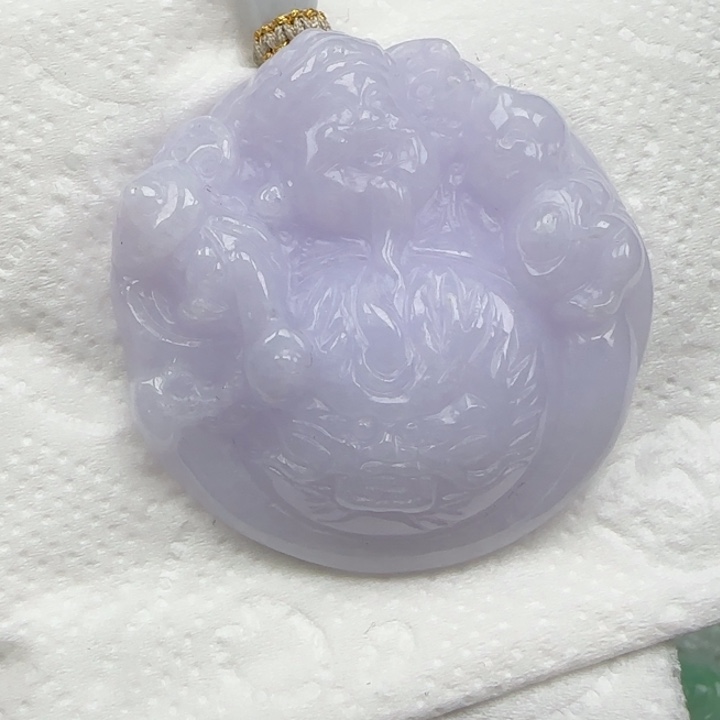 翡翠颈饰未镶嵌米爷爷