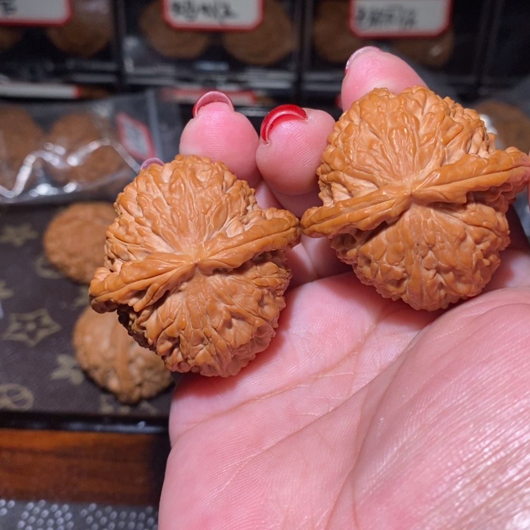 奈***杆文玩核桃把件球白