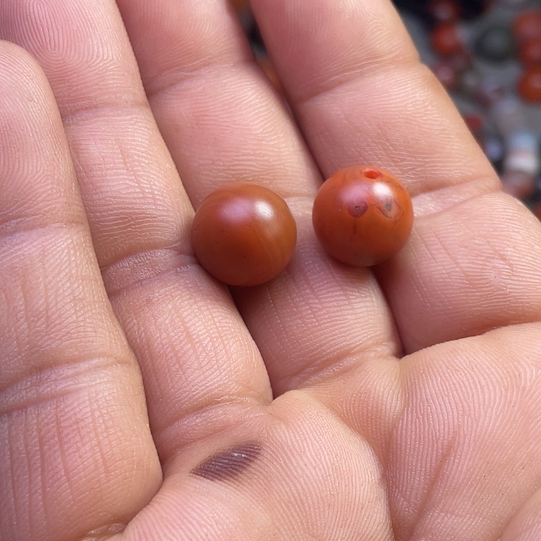 无***辄南红玛瑙未镶嵌川料南红纯手工手工打磨