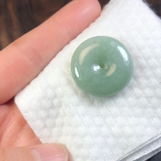 翡翠未镶嵌颈饰缅甸A货，每天下午1点半开播
