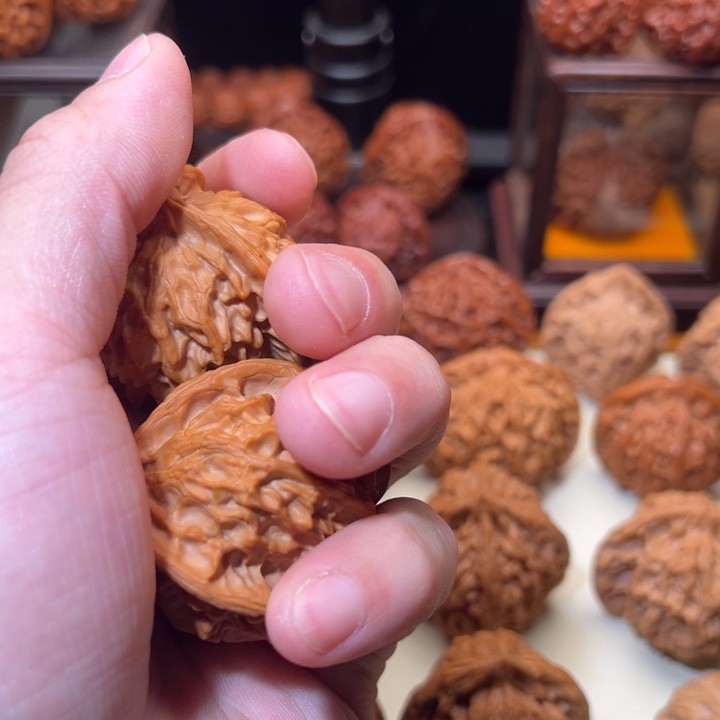 北***翱吊坠桃核哈哈哈哈哈哈