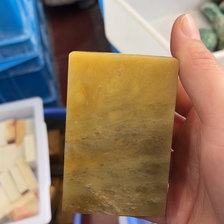 云南石偏远满百包邮