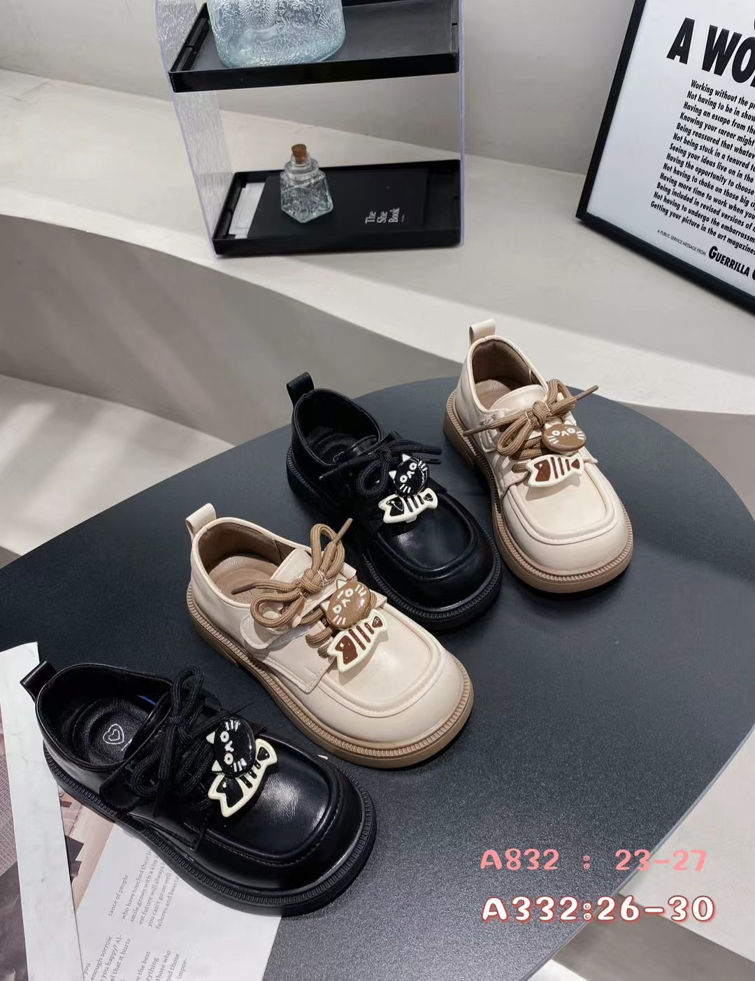 儿童女粘扣乐福鞋