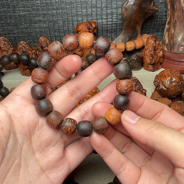 牡***郭贡木手串/手链贡木