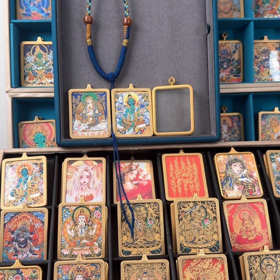 吊坠哼*牛唐卡………………