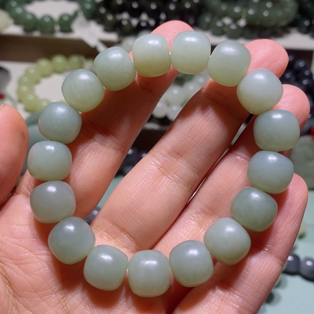 和田玉手链未镶嵌