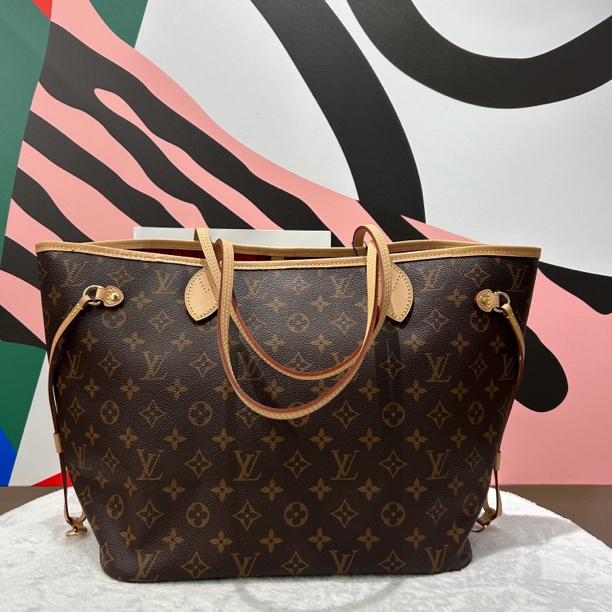 99新 LouisVuitton/路易威登 老花neverfull中号单肩包