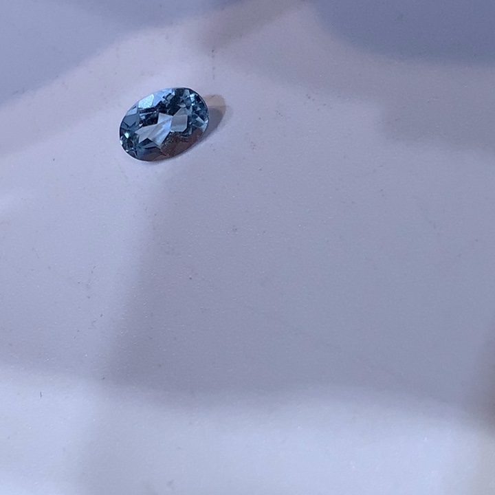 如***道海蓝宝石未镶嵌笔搁0.7克拉