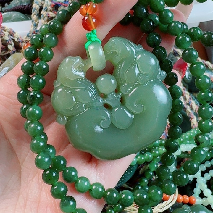 和田玉挂件未镶嵌