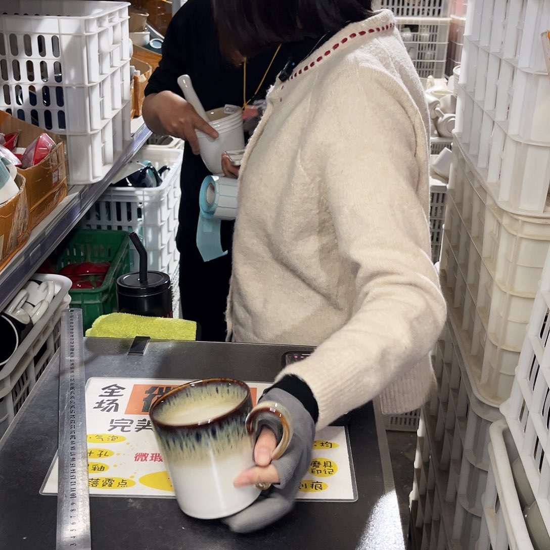 瓷片0435。           4个