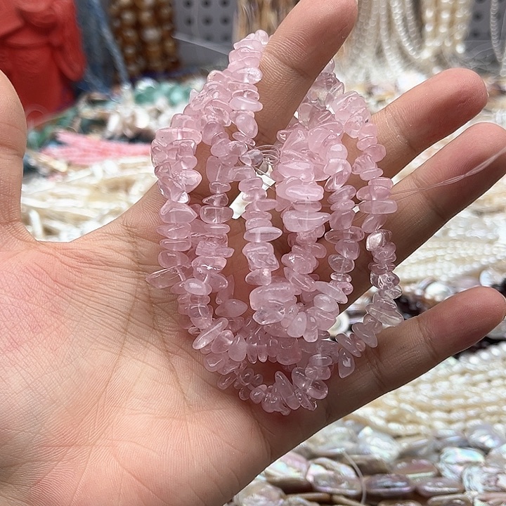 未镶嵌玛瑙/玉髓珠宝半成品一条马粉粉晶碎石75cm左右