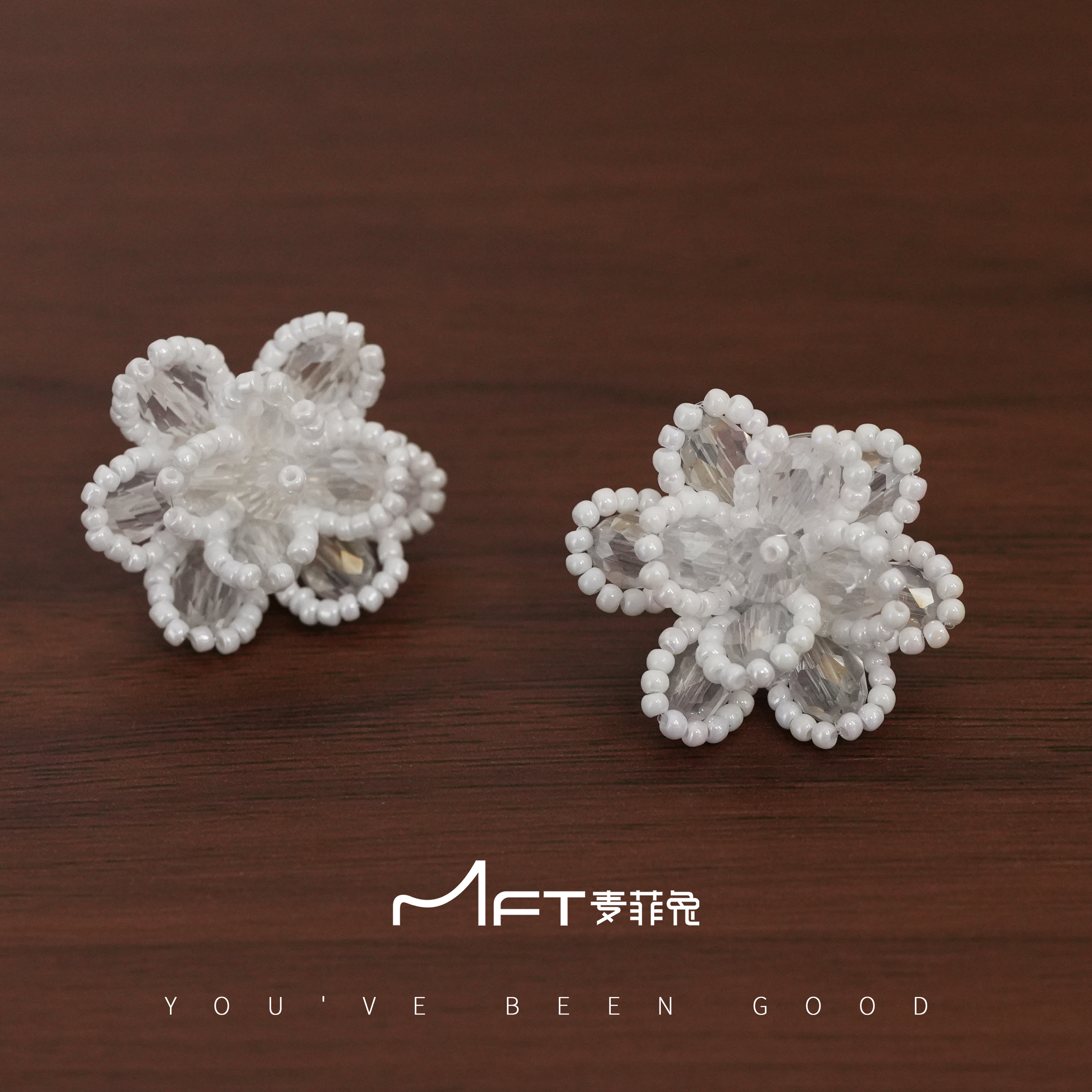 非金属仿水晶耳饰 【花田耳环】超仙气手工编织白色山茶花耳环