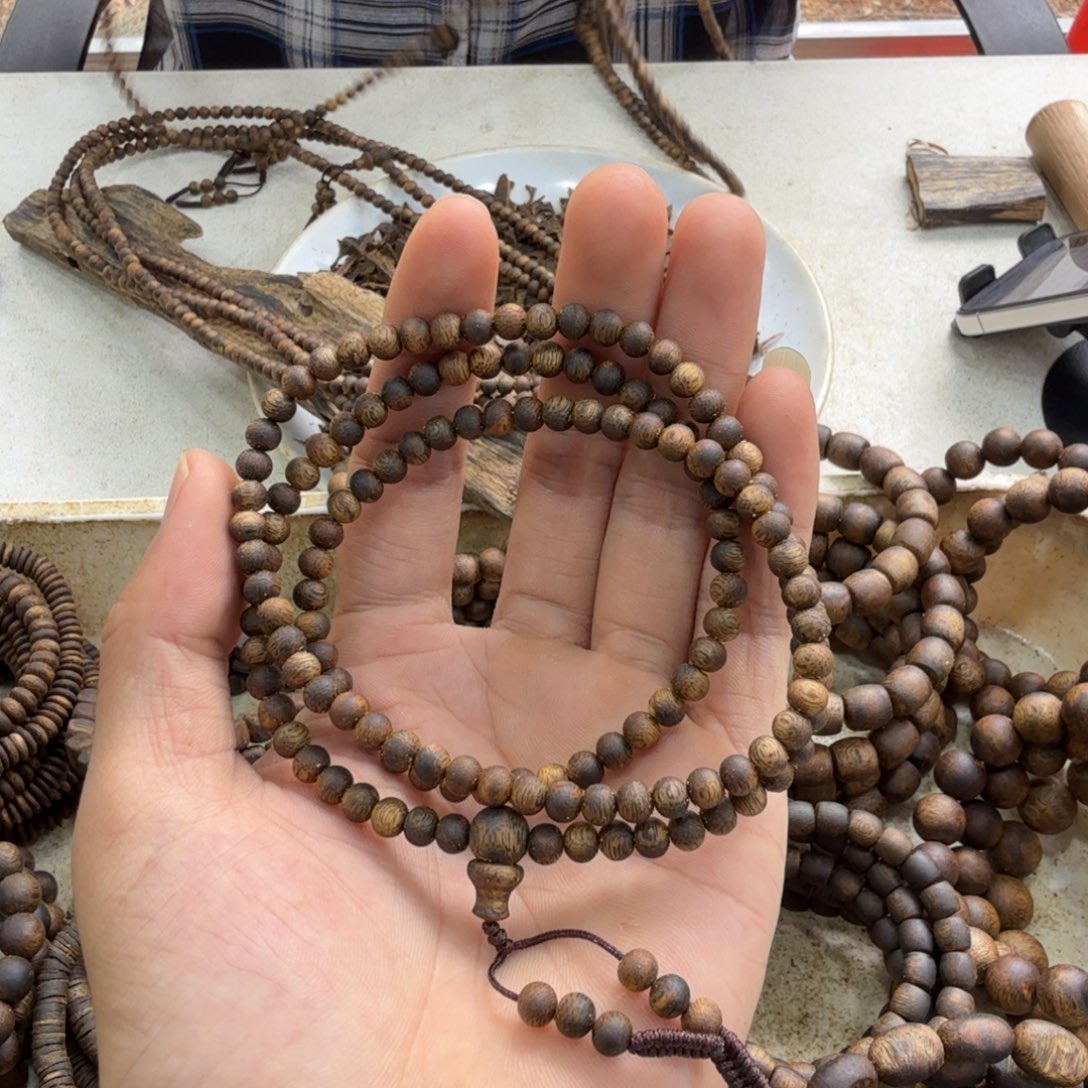 沉香碎屑沉香多圈0.5蓝宝石9克多样性发一