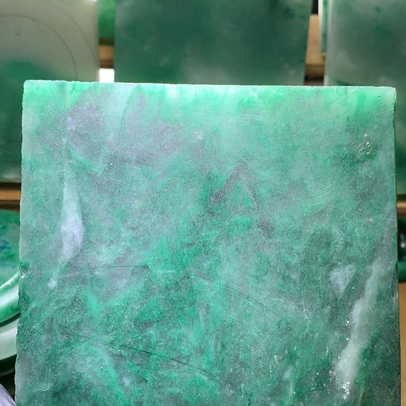 【闪购商品】定制石英质玉（非洲翠）雪*