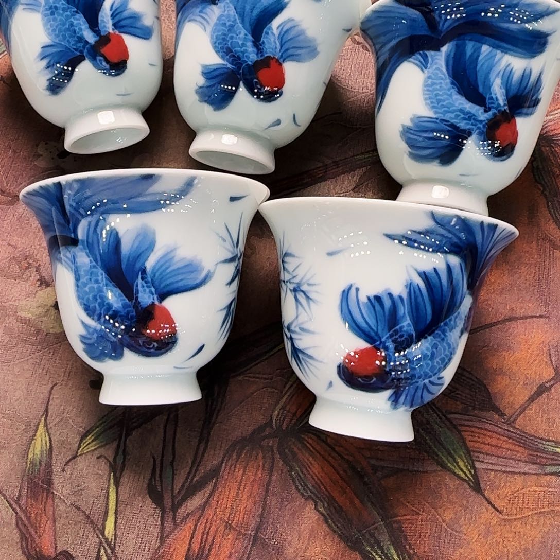 差****了张玲玲手绘鱼杯套组