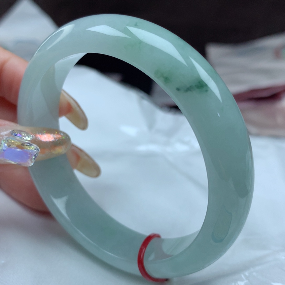 翡翠手镯未镶嵌96229，