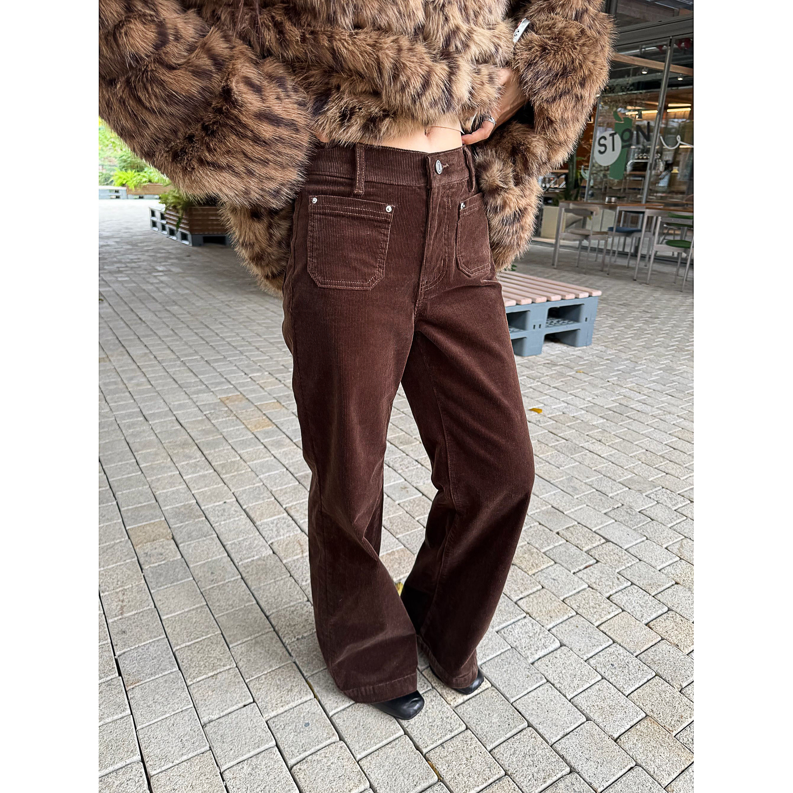 INAIEN“时髦聚光灯”复古弹力灯芯绒微喇宽松阔腿显瘦牛仔裤Q6551