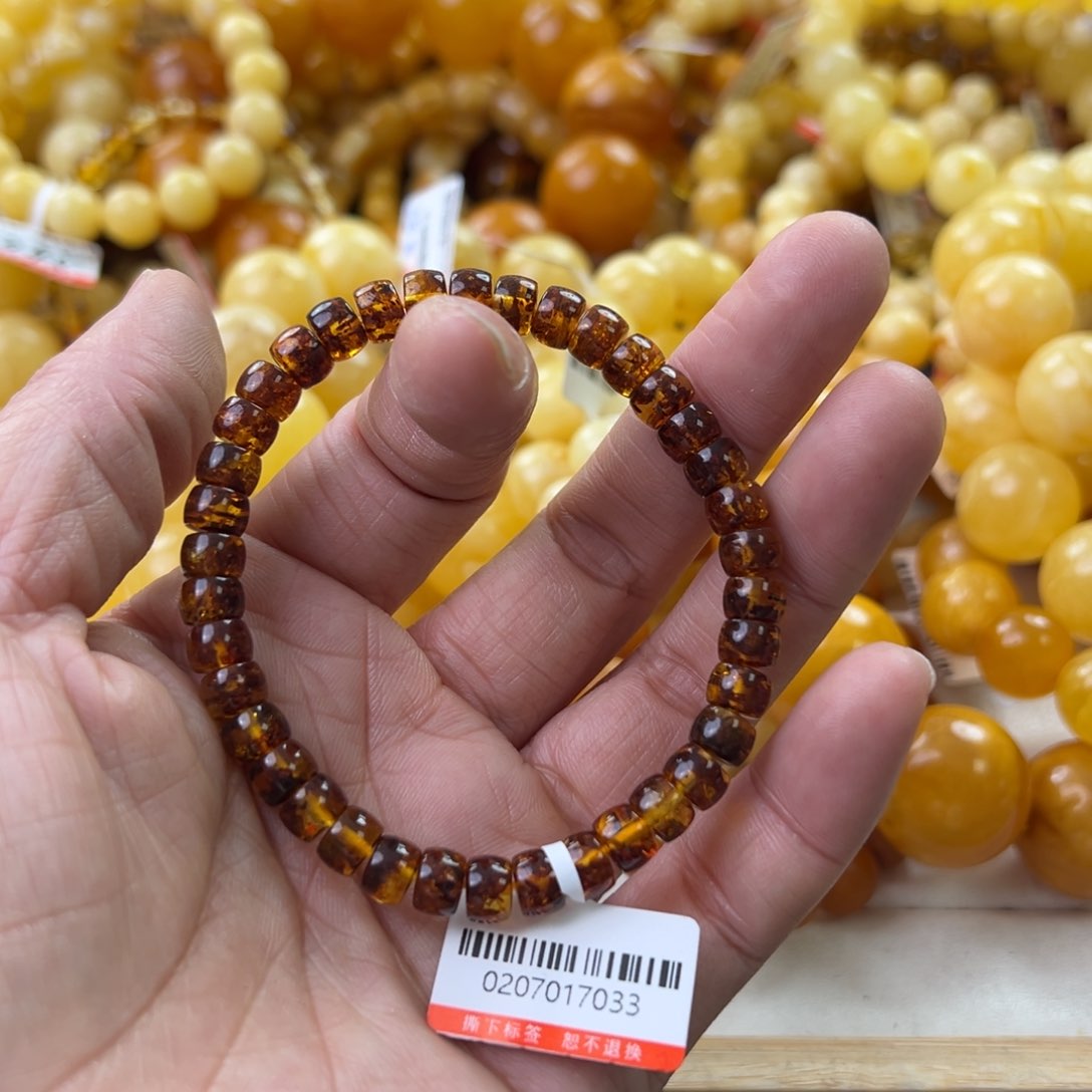 琥珀珠宝奇石未镶嵌
