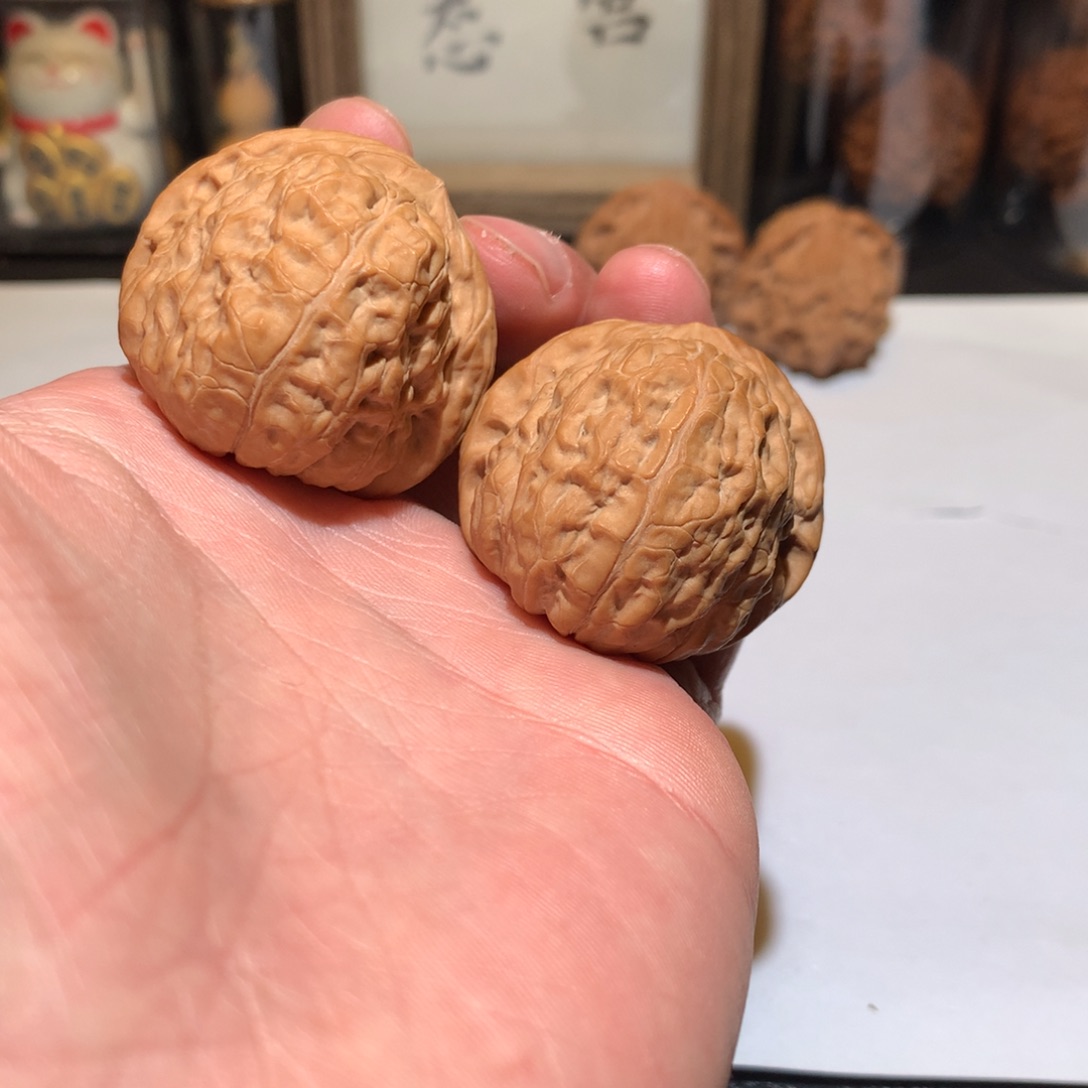 文玩核桃把件蝴蝶墩38+