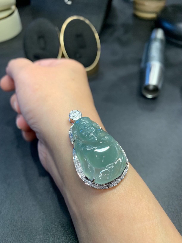 折后缅A翡翠18k真钻吊坠 财爷一刀切厚桩 整45-25-11裸34-21-8
