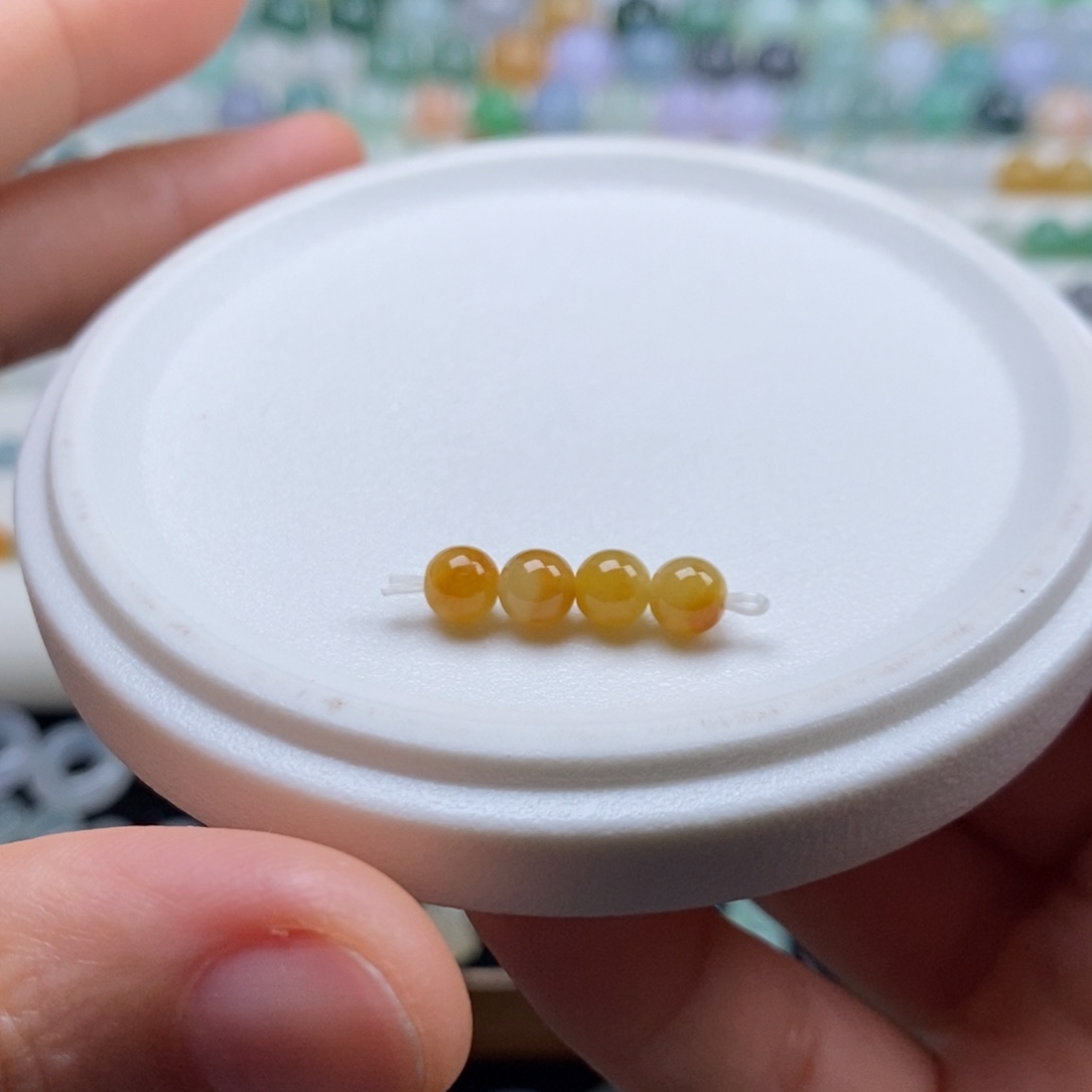 翡翠散珠卡4.8/4.9黄翡一组
