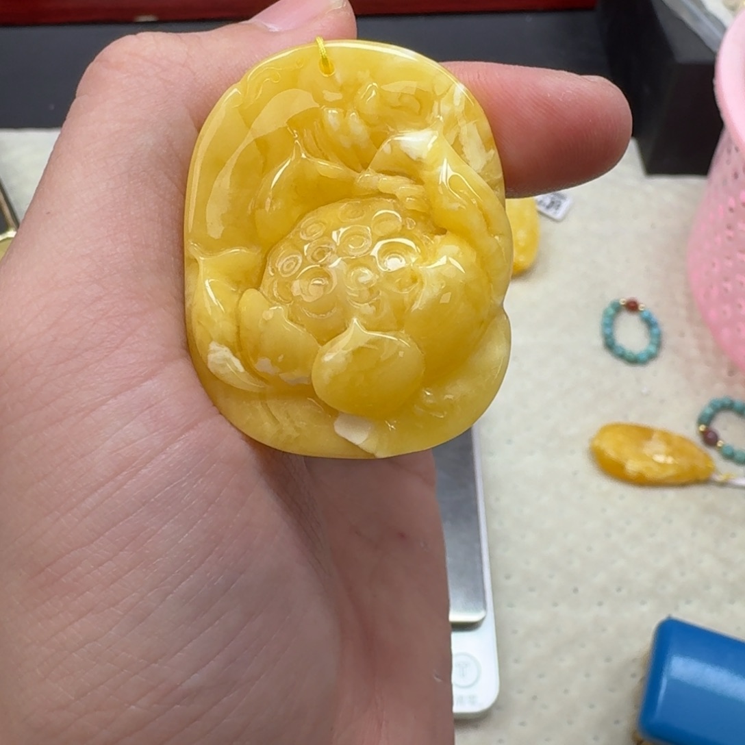 琥珀未镶嵌珠宝奇石315