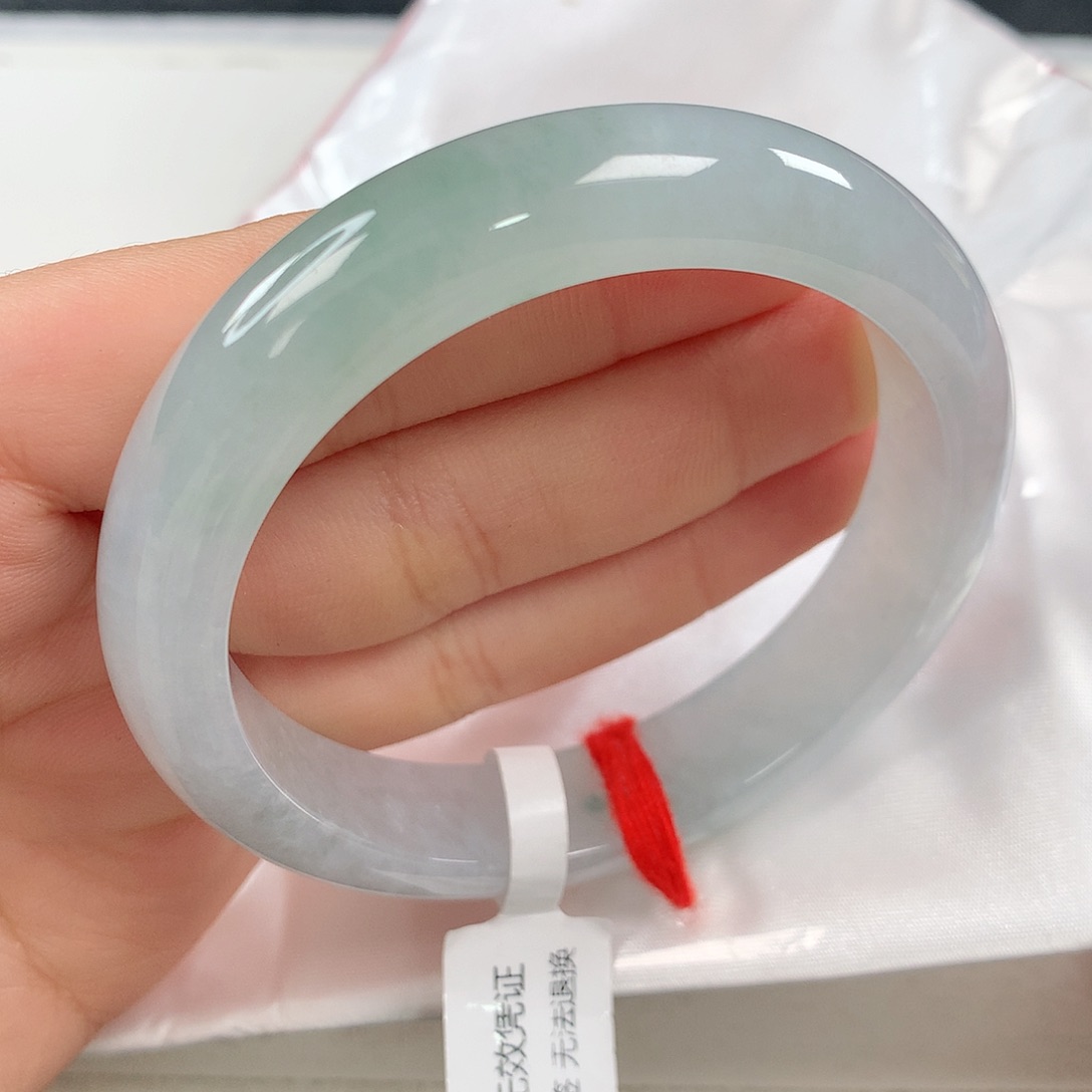 翡翠手镯未镶嵌 正圈①④④