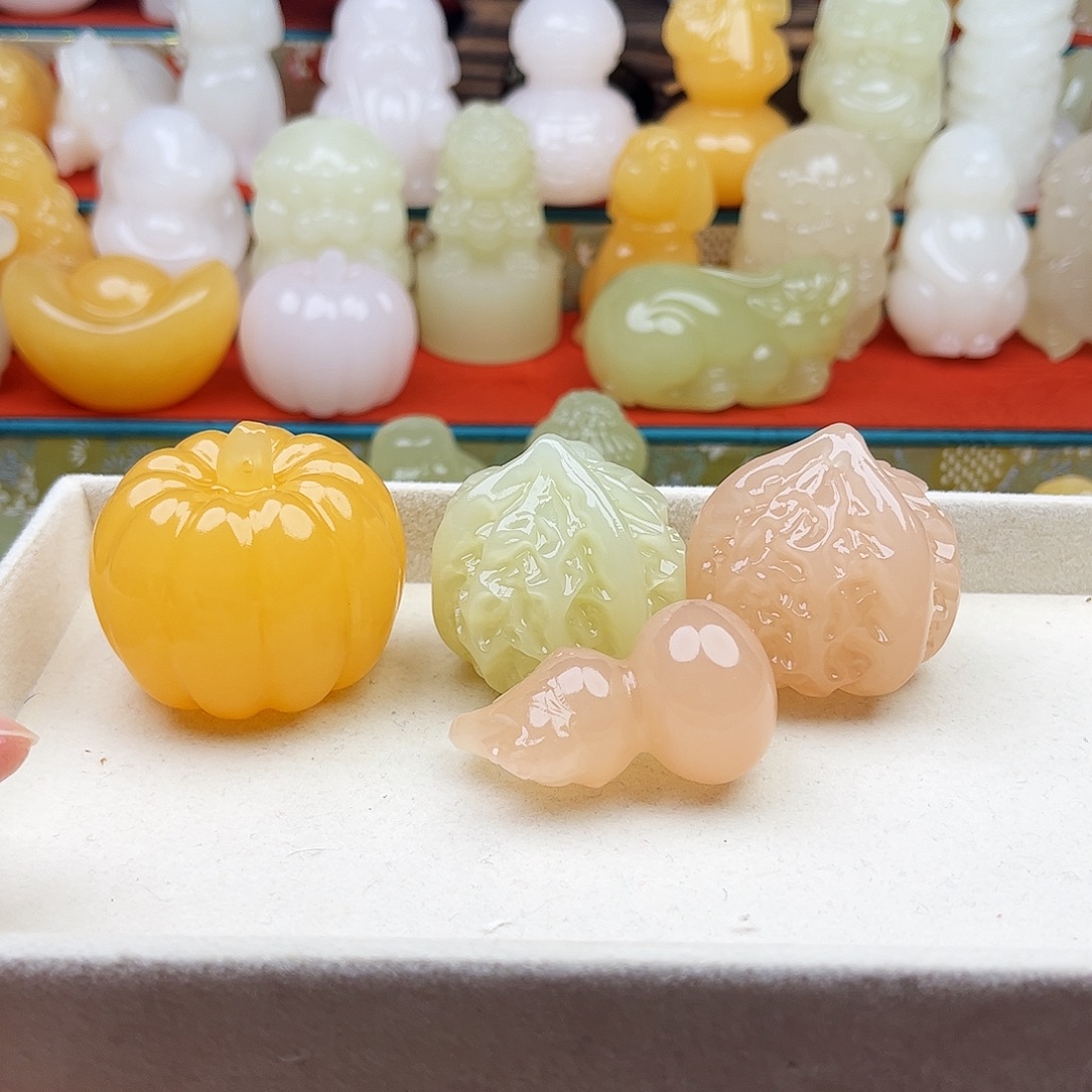 大***蛋石材手把材料摆件