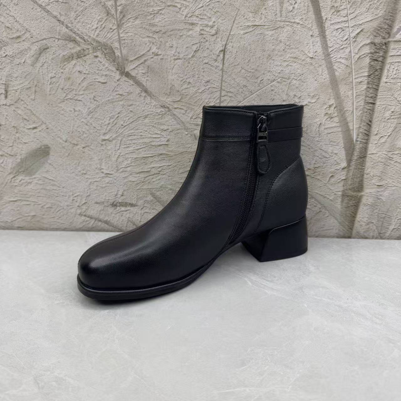 短靴女女靴子（羊皮）女 69-3655 绒