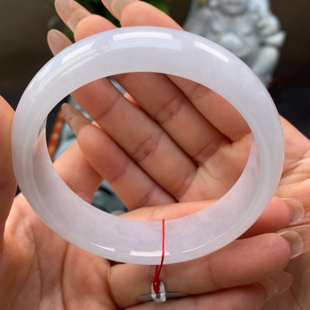 翡翠手镯未镶嵌天然