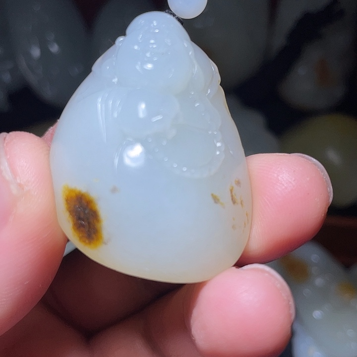 曹***煲和田玉（白玉）未镶嵌车挂