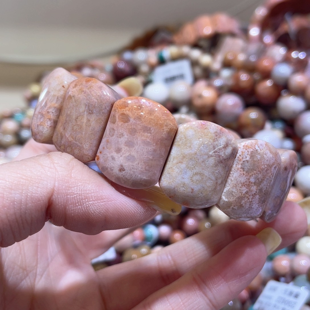 未镶嵌手链硅化珊瑚（珊瑚玉）022