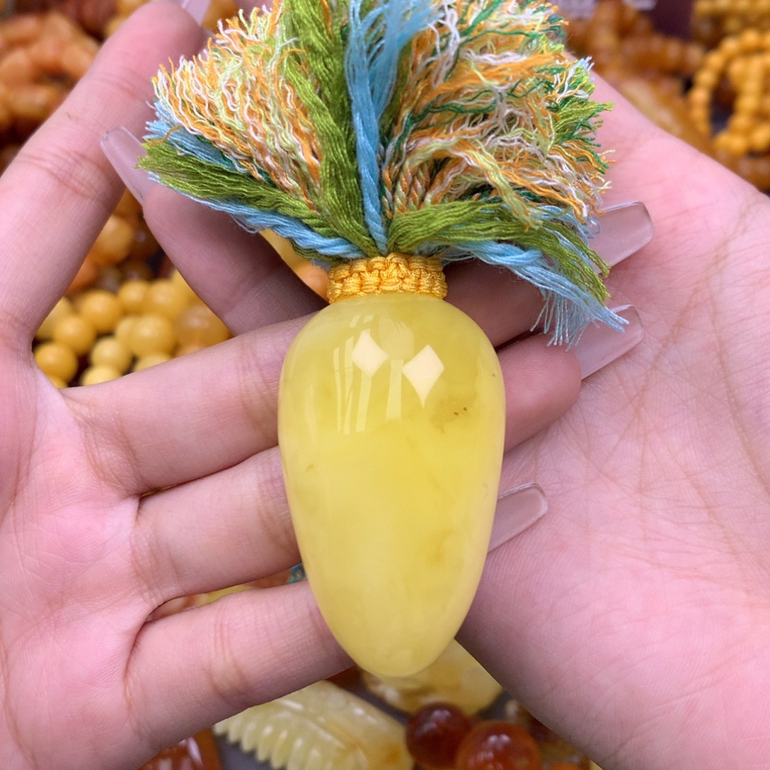 琥珀未镶嵌珠宝奇石