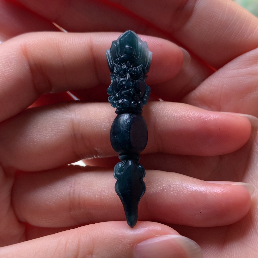 定制翡翠未镶嵌降魔杵