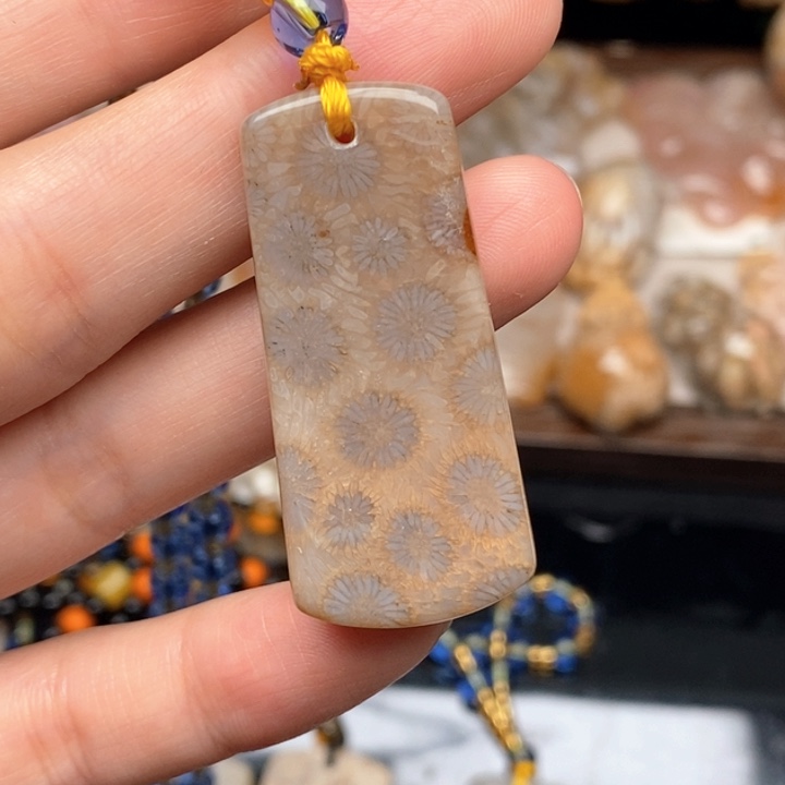 硅化珊瑚（珊瑚玉）手镯未镶嵌