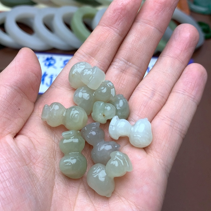 和田玉珠宝半成品未镶嵌