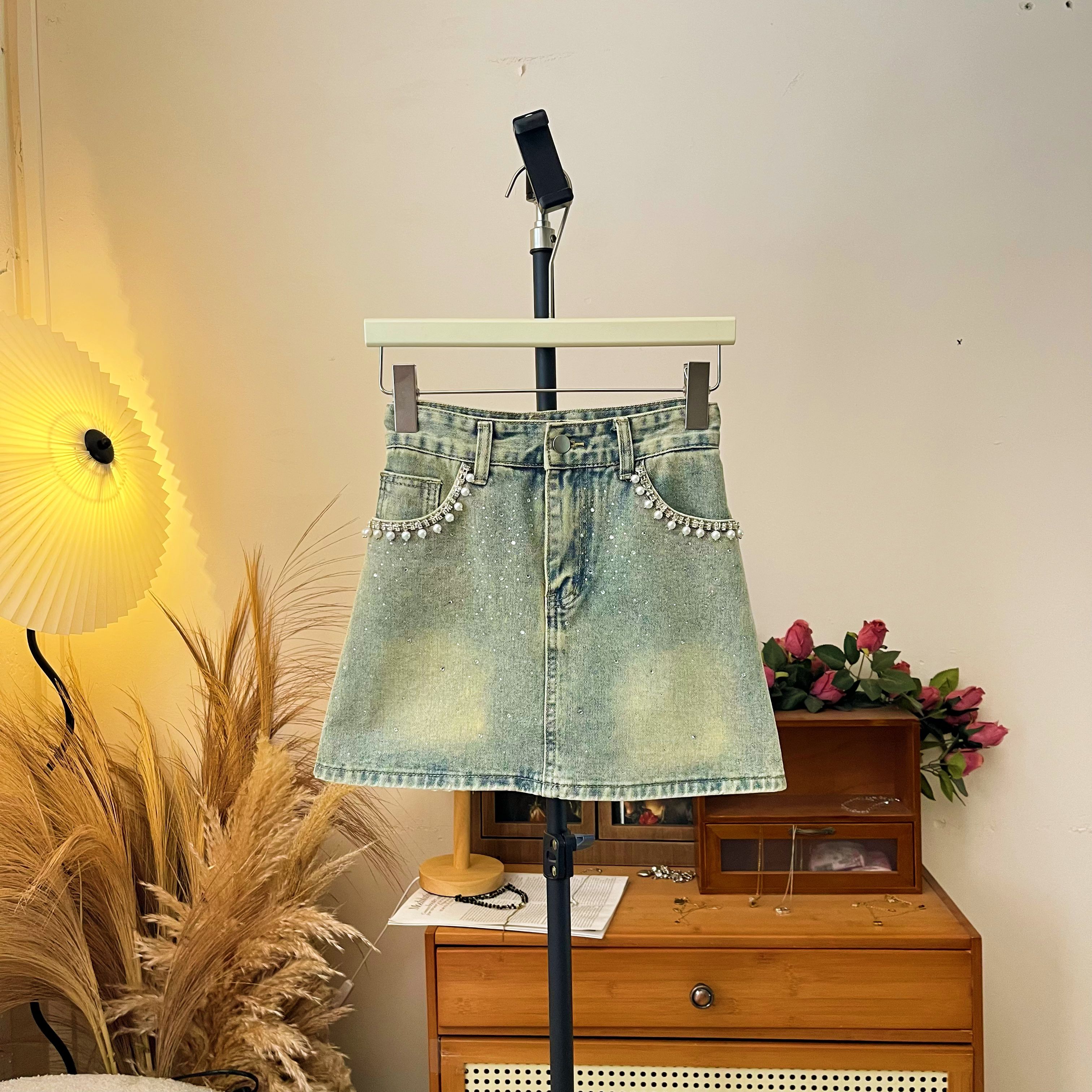 青青大码女装  显瘦百搭高腰重工钉珠烫钻牛仔a字短裙D7777