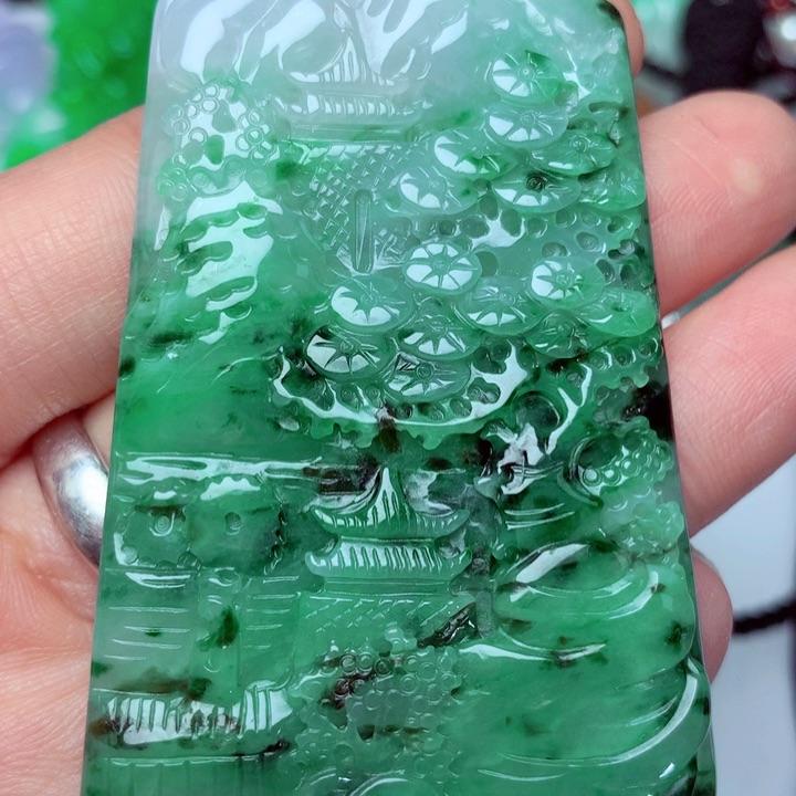 翡翠吊坠(不含链)未镶嵌