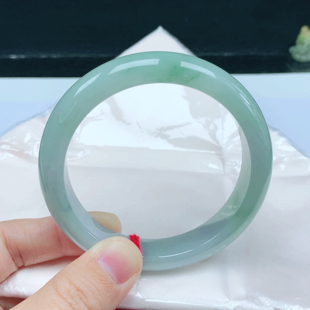 未镶嵌手镯翡翠59