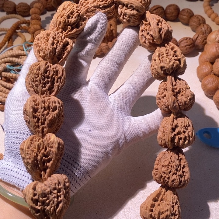 手串文玩核桃M***杨…………