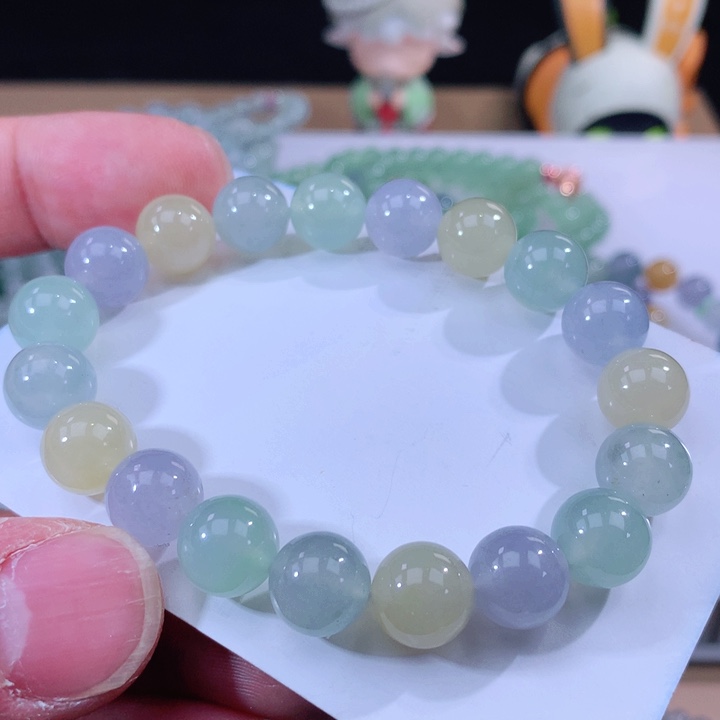 翡翠手链未镶嵌翡翠