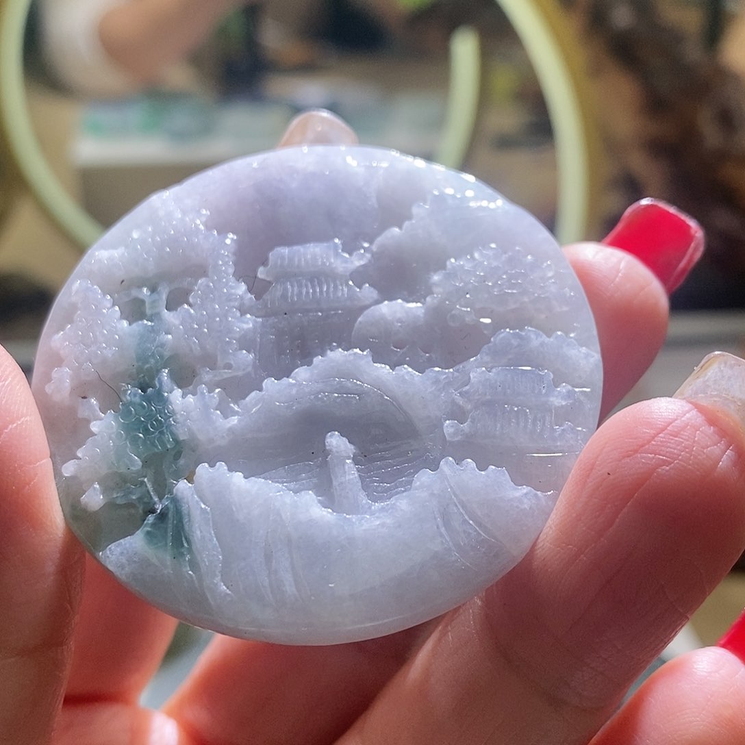 【闪购商品】翡翠颈饰未镶嵌山水