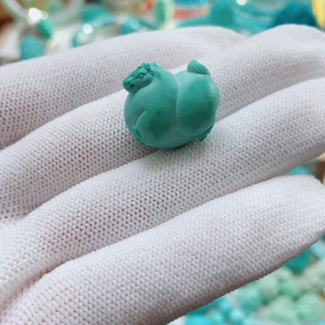 绿松石未镶嵌唐马