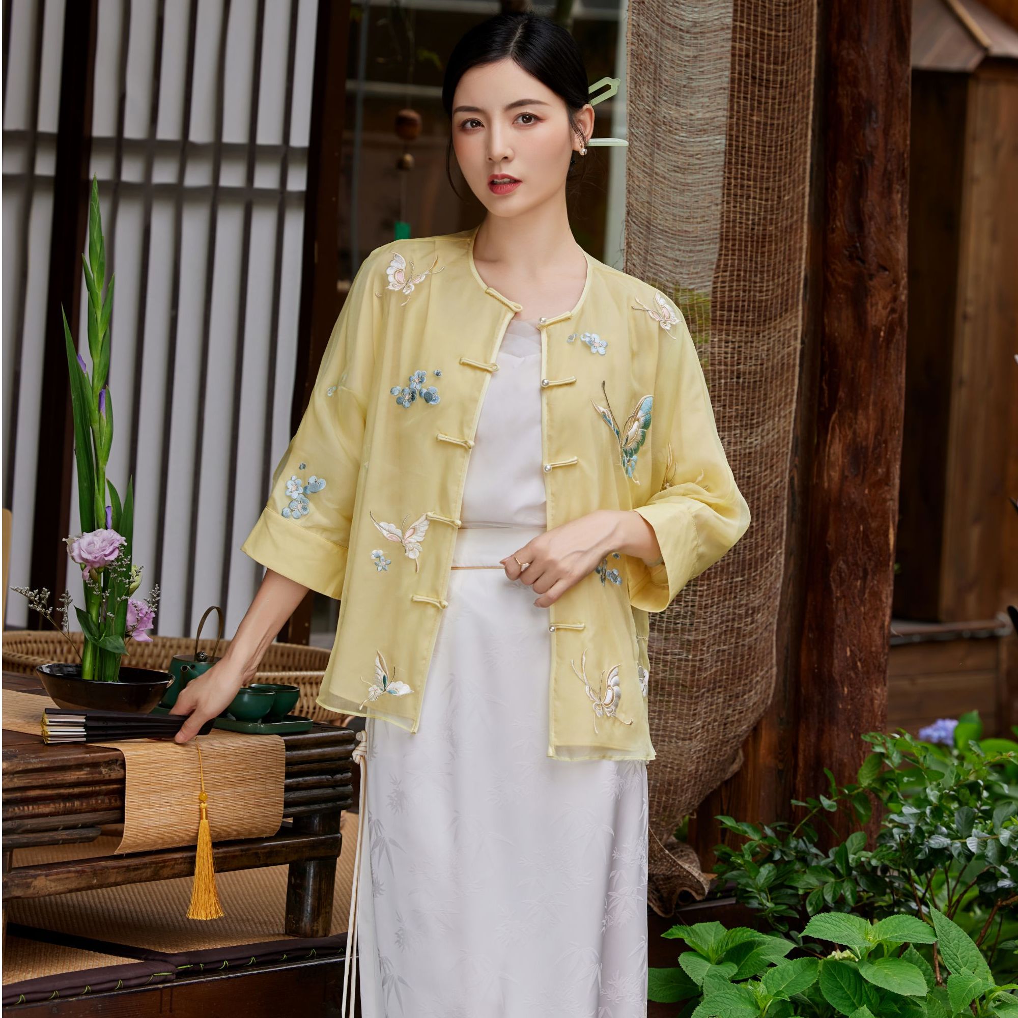 新中式女装汉服2025夏季新款刺绣中国风上衣禅意茶服小衫8126