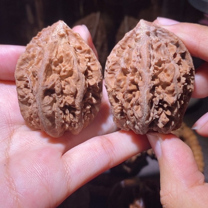 把件文玩核桃东北野生楸子小园107