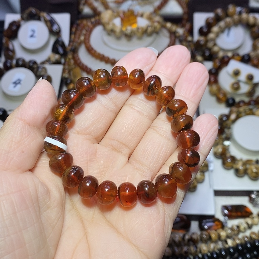 琥珀未镶嵌裸石豆油红10m