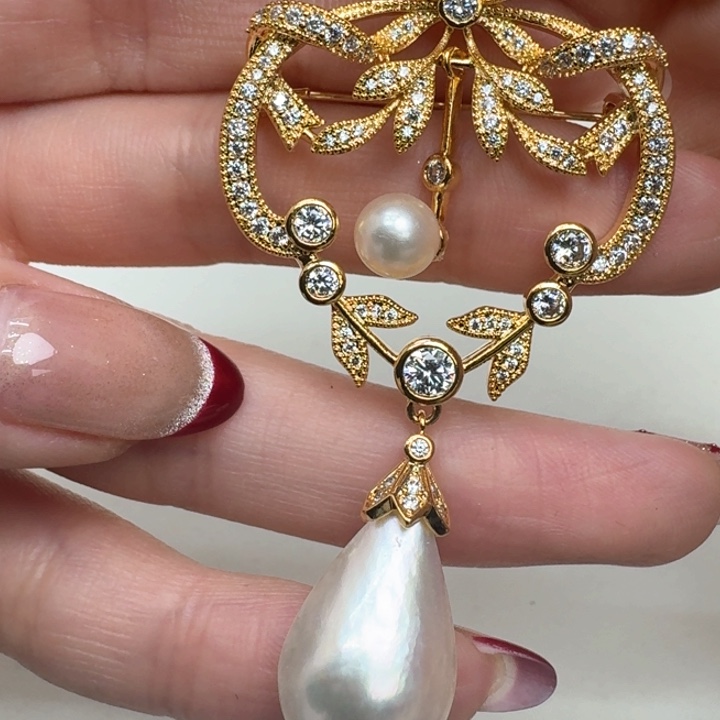 拼合珍珠（马贝珠）胸针未镶嵌