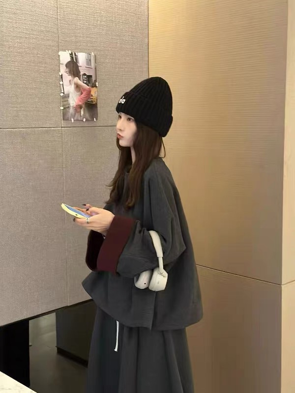保暖圆领慵懒风秋季厚款卫衣炸街显瘦长袖