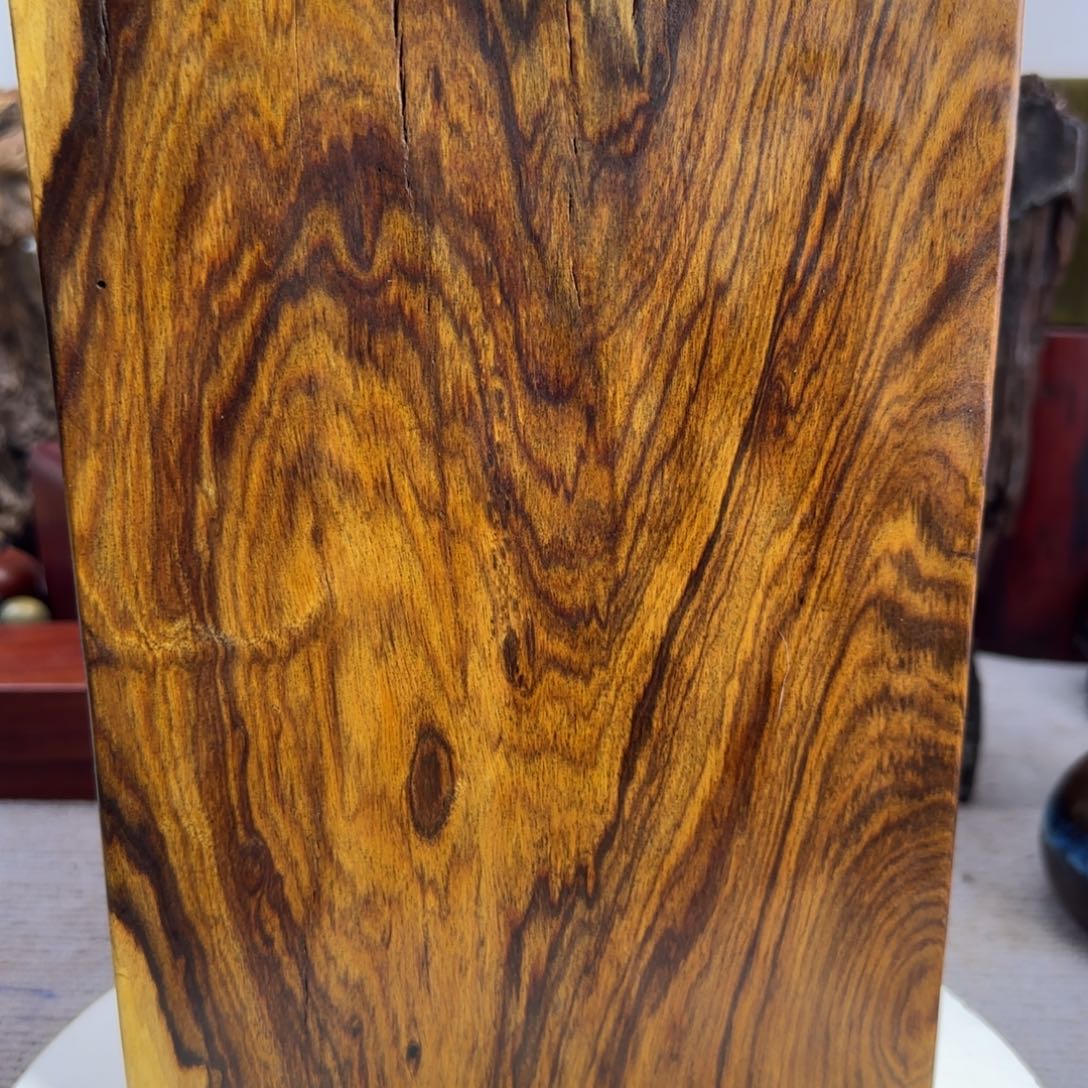 大果紫檀（缅甸花梨）闲**鹤