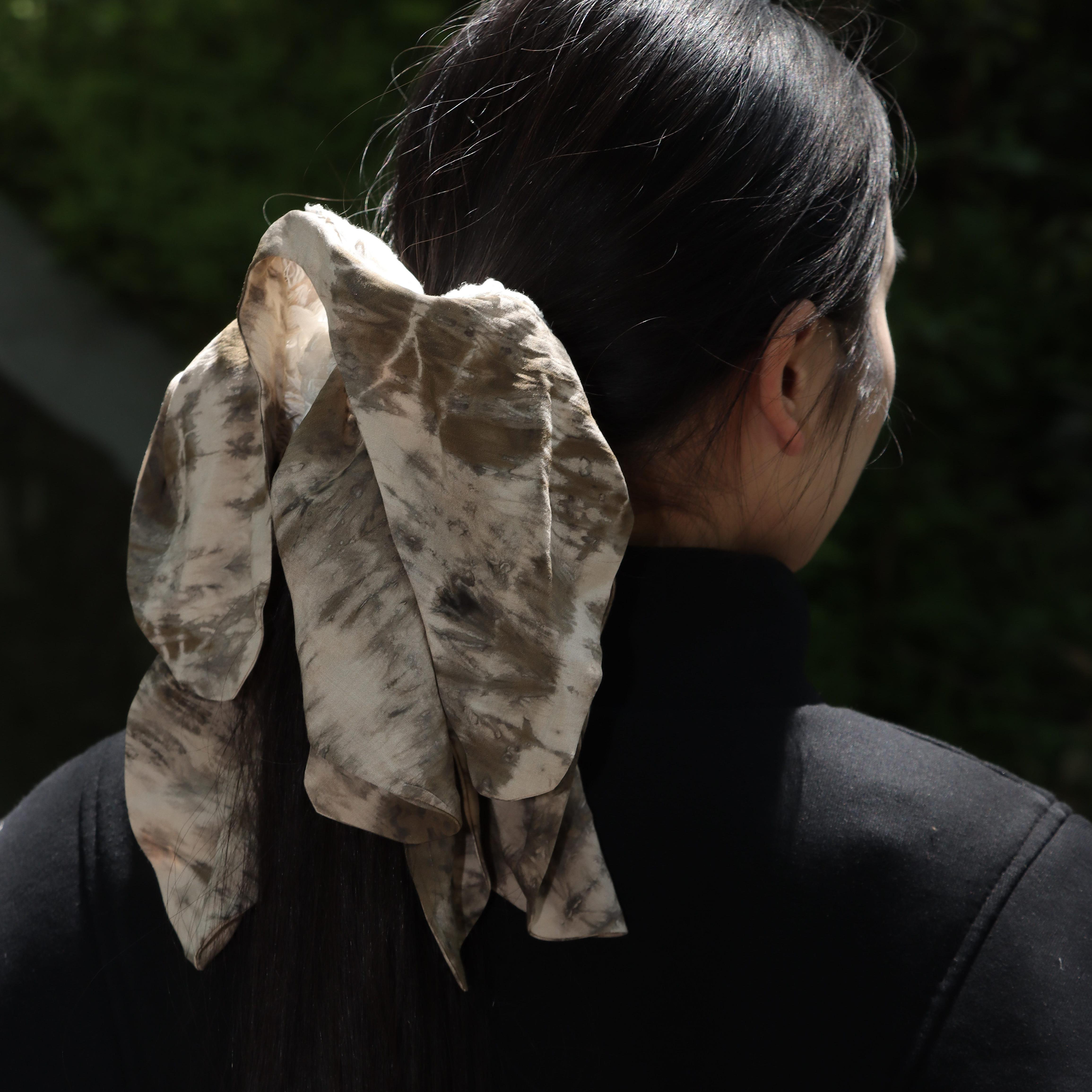 东黑三白花星型 草木染复古百搭原创设计感弹力大肠发圈绳